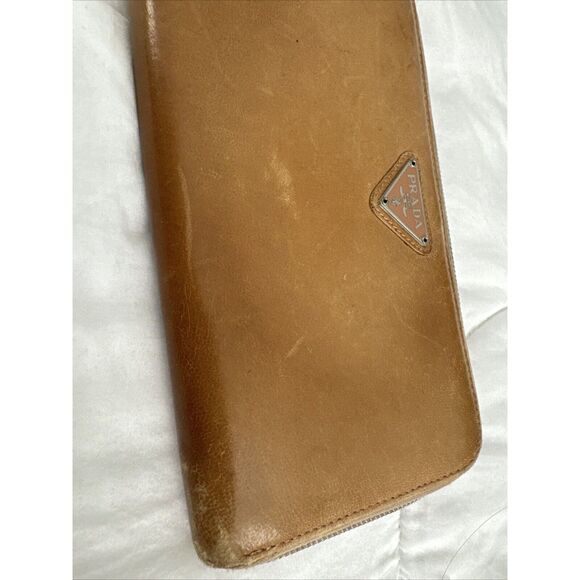 PRADA Tan Leather Zippy Wallet - Picture 2 of 16